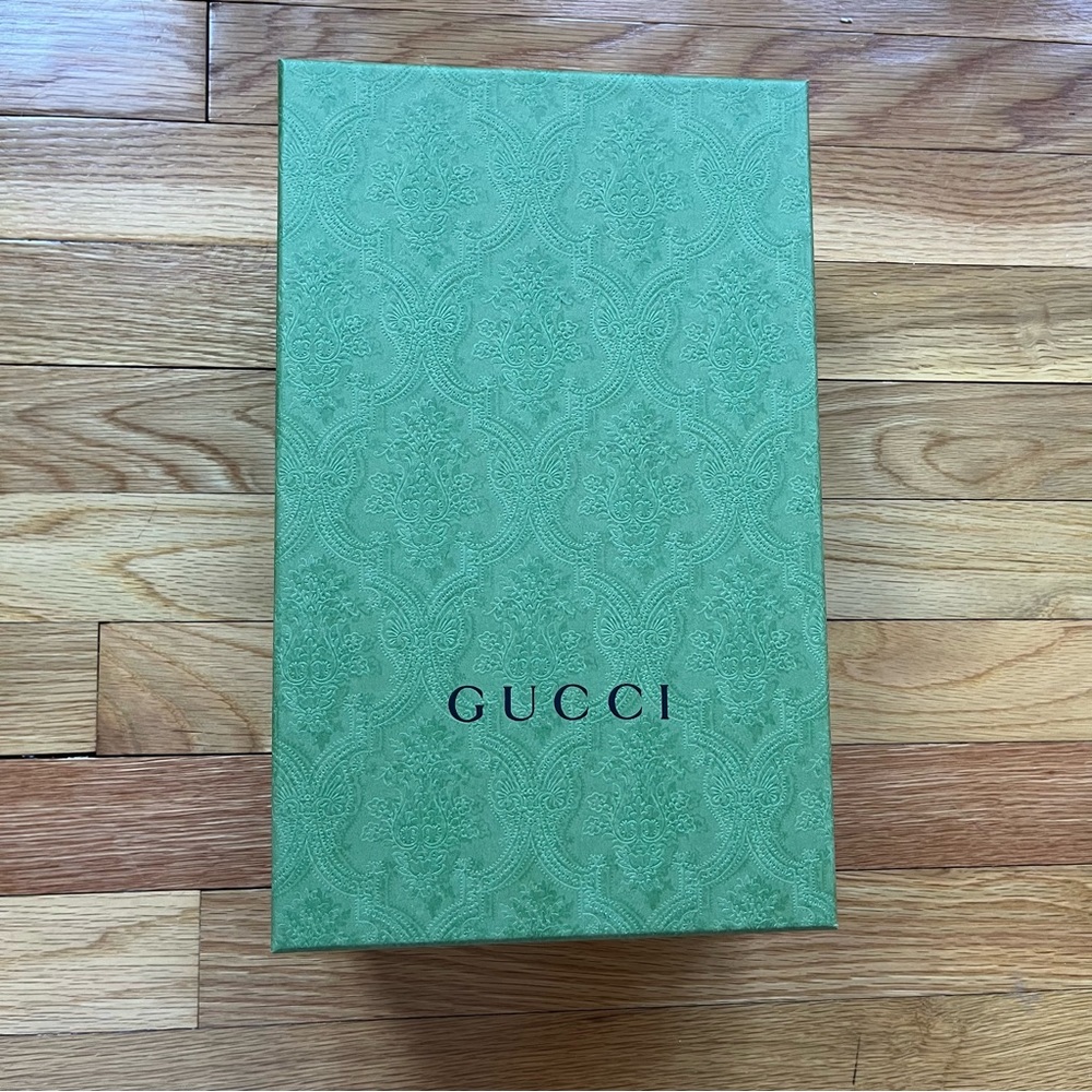 Gucci Box - Picture 8 of 13